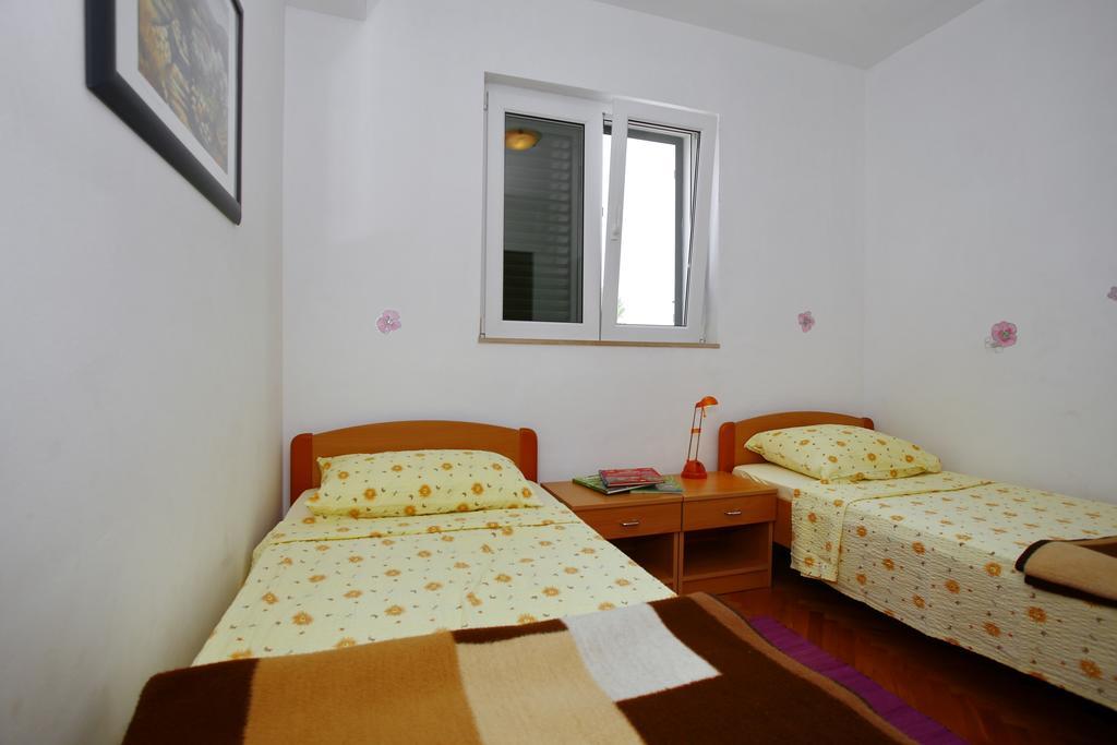Apartments Vila Ana Seline Exterior photo